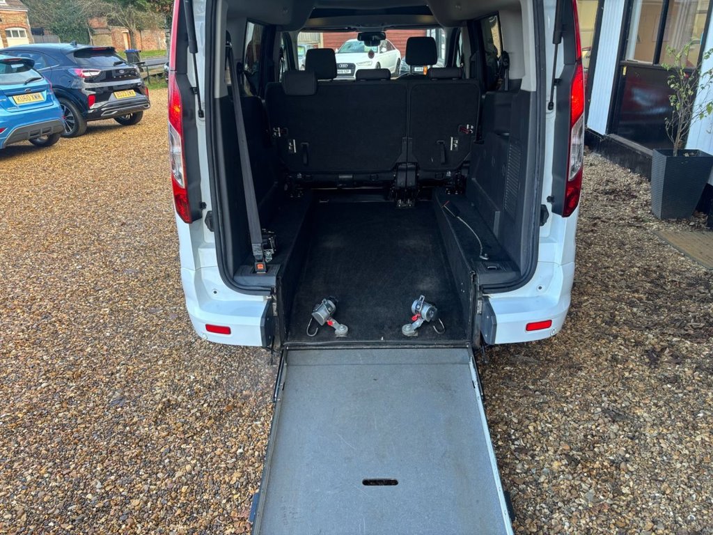 Used Ford Grand Tourneo Connect 2017 for sale - 76725114: Photo 22