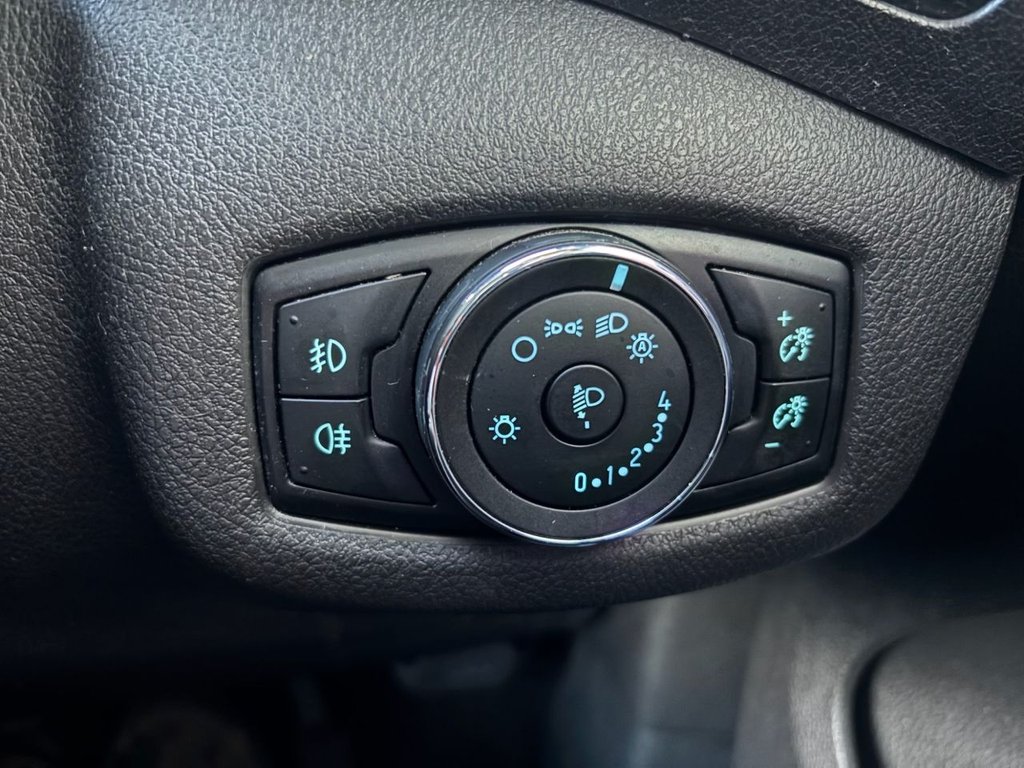 Used Ford Grand Tourneo Connect 2017 for sale - 76725114: Photo 30