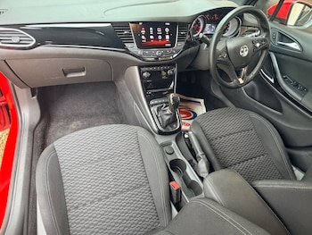 Used Vauxhall Astra 2017 for sale - 78418437: Photo