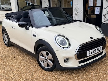 MINI Convertible feature image