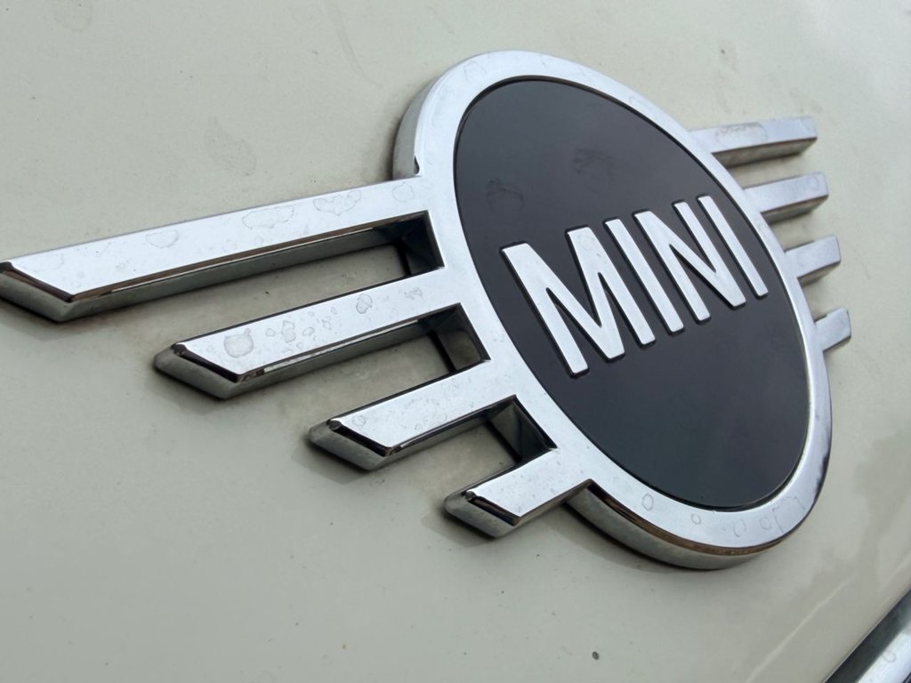 Used MINI Convertible 2019 for sale - 78102829: Photo 22