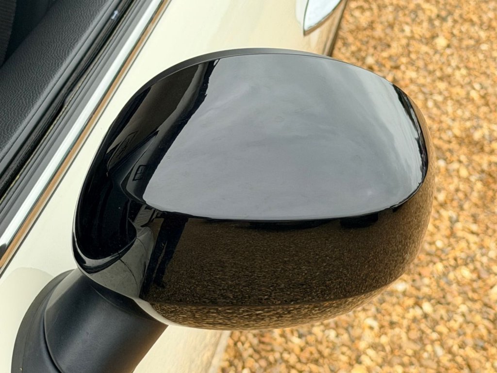 Used MINI Convertible 2019 for sale - 78102829: Photo 26