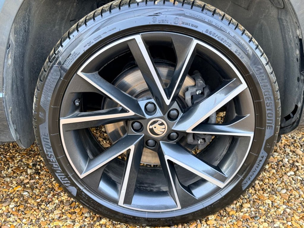 Used Skoda Karoq 2021 for sale - 77673649: Photo 12