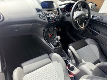 Used Ford Fiesta 2013 for sale - 78977738: Photo