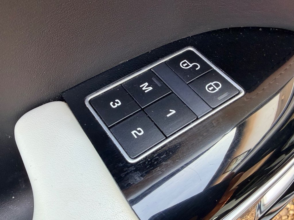 Used Land Rover Range Rover Sport 2015 for sale - 78008799: Photo 27