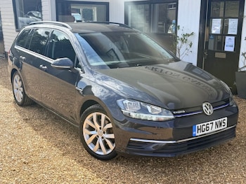 Used Volkswagen Golf 2018 for sale - 79612502: Photo