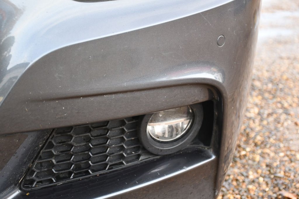 Used BMW 3 Series 2017 for sale - 77841253: Photo 23