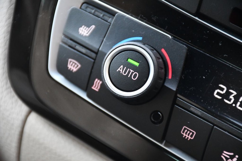 Used BMW 3 Series 2017 for sale - 77841253: Photo 39