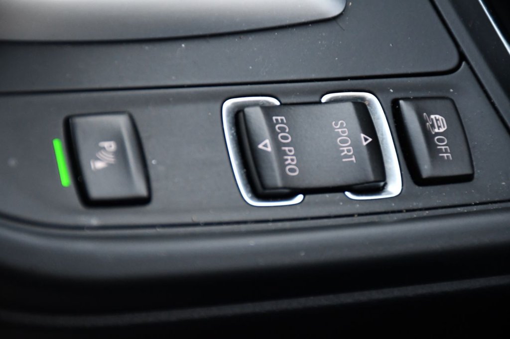 Used BMW 3 Series 2017 for sale - 77841253: Photo 41