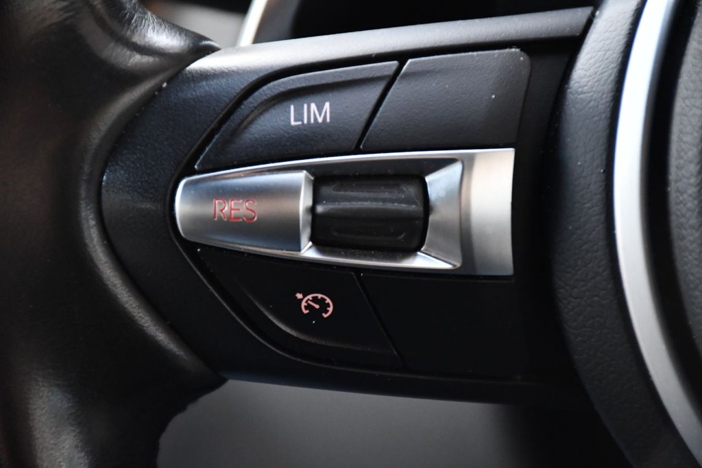 Used BMW 3 Series 2017 for sale - 77841253: Photo 44