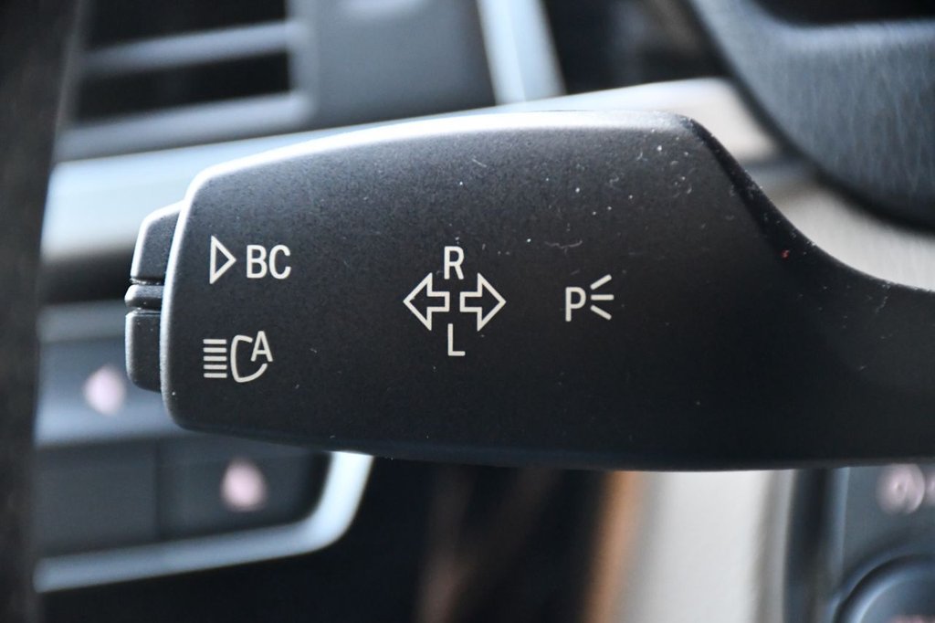 Used BMW 3 Series 2017 for sale - 77841253: Photo 47