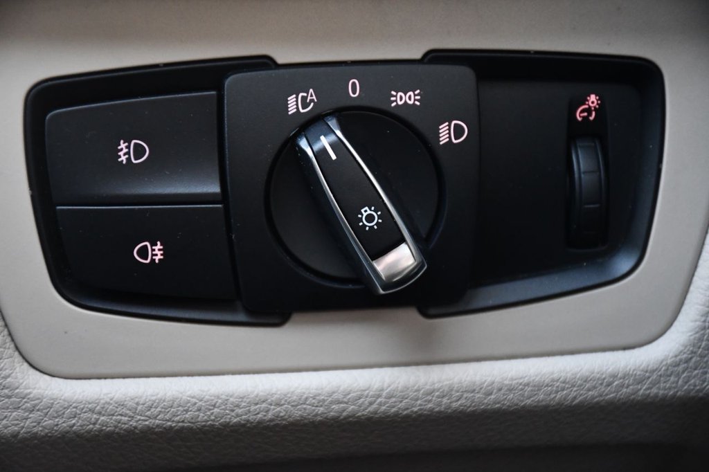 Used BMW 3 Series 2017 for sale - 77841253: Photo 49