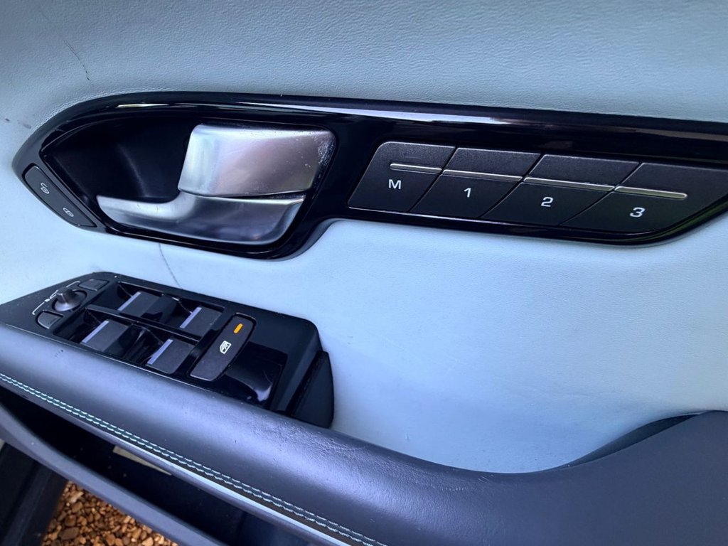 Used Land Rover Range Rover Evoque 2016 for sale - 77841360: Photo 33