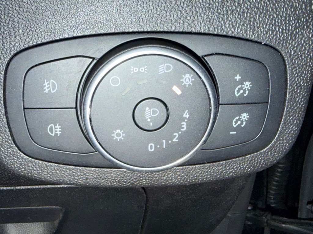 Used Ford Fiesta 2018 for sale - 77027310: Photo 48