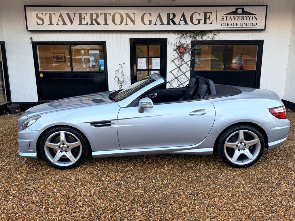 Used Mercedes-Benz SLK 2014 for sale - 77452105: Photo 15