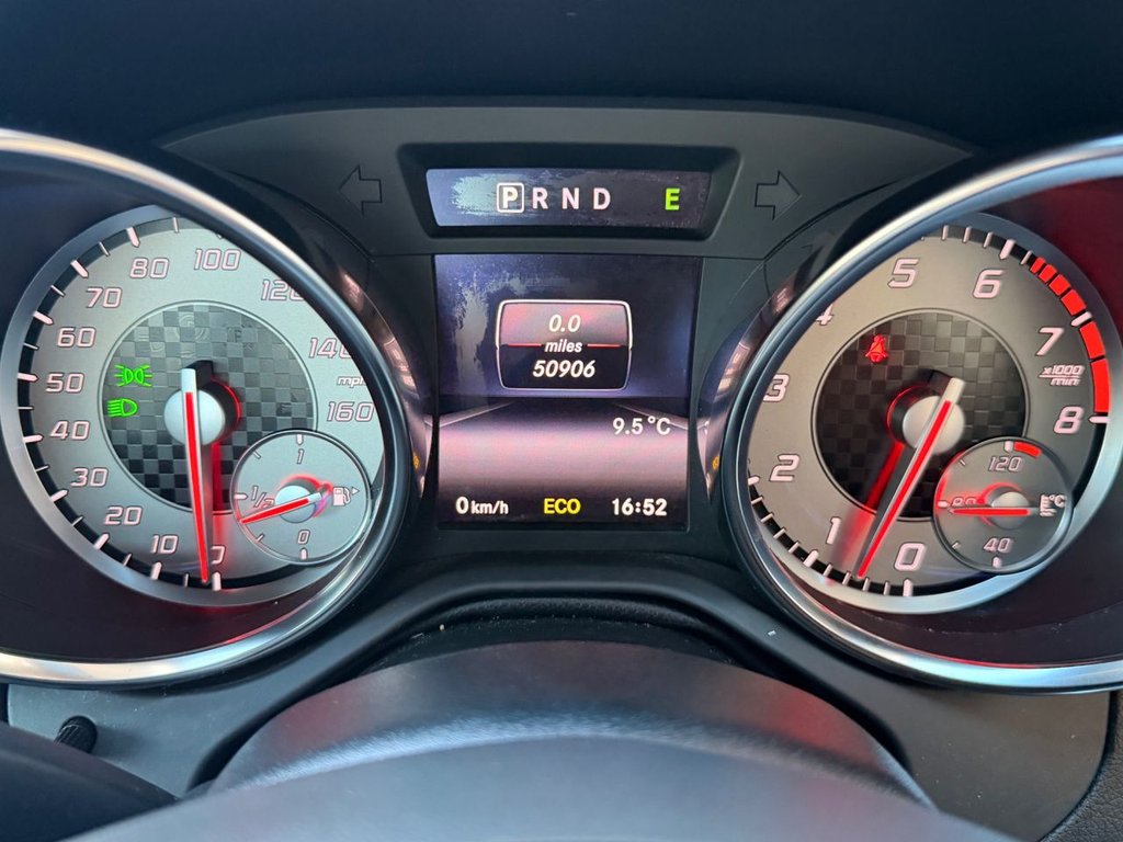 Used Mercedes-Benz SLK 2014 for sale - 77452105: Photo 31