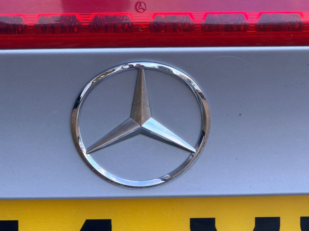 Used Mercedes-Benz SLK 2014 for sale - 77452105: Photo 9