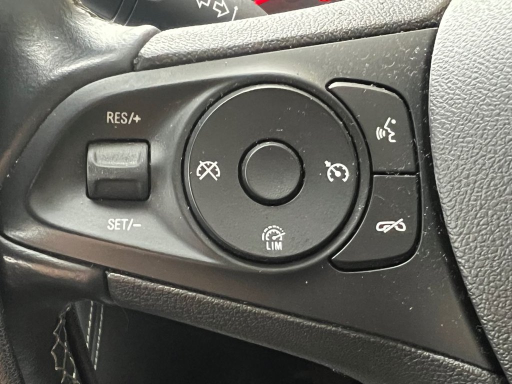 Used Vauxhall Astra 2018 for sale - 76286138: Photo 42