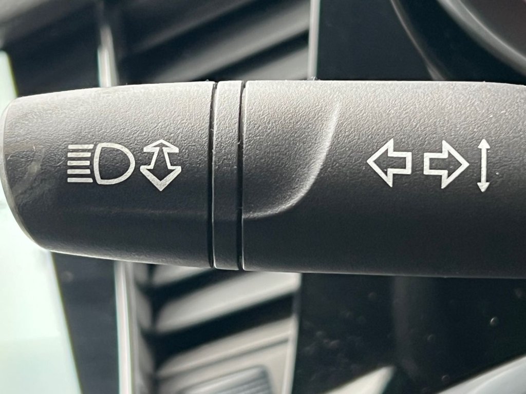 Used Vauxhall Astra 2018 for sale - 76286138: Photo 44