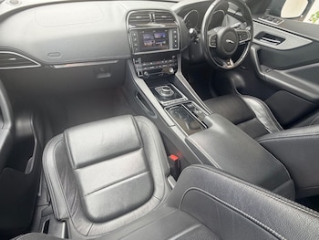 Used Jaguar F-Pace 2017 for sale - 78968766: Photo