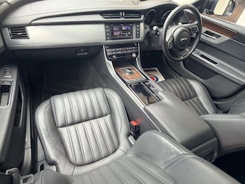 Used Jaguar XF 2017 for sale - 78753963: Photo
