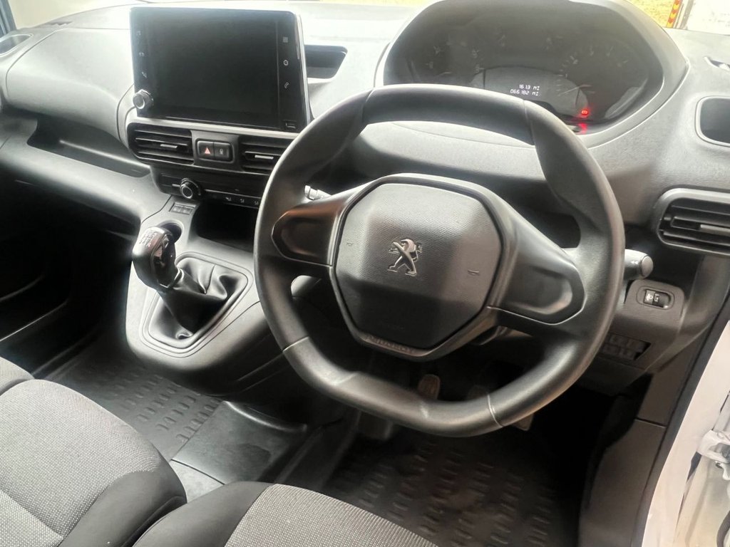 Used Peugeot Partner 2020 for sale - 76092764: Photo 28