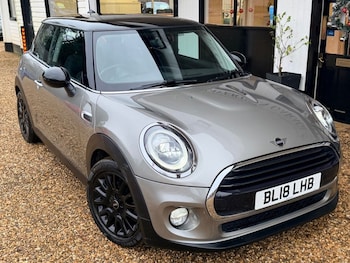 Used MINI Hatch 2018 for sale - 77038194: Photo
