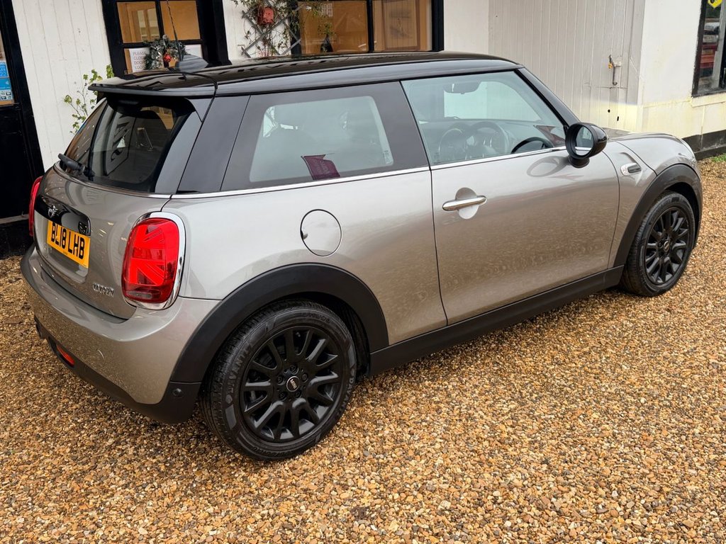 Used MINI Hatch 2018 for sale - 77038194: Photo 6