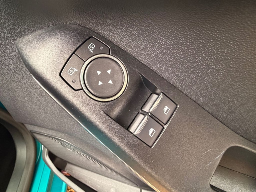 Used Ford Fiesta 2017 for sale - 77594228: Photo 31