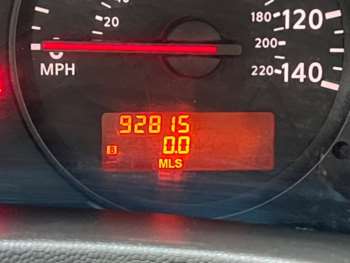 Used Nissan Navara 2010 for sale - 75321277: Photo
