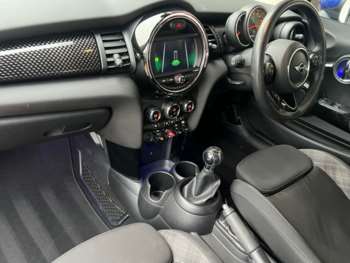 Used MINI Hatch 2018 for sale - 73248322: Photo