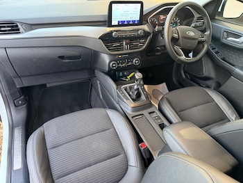 Used Ford Kuga 2020 for sale - 77007428: Photo