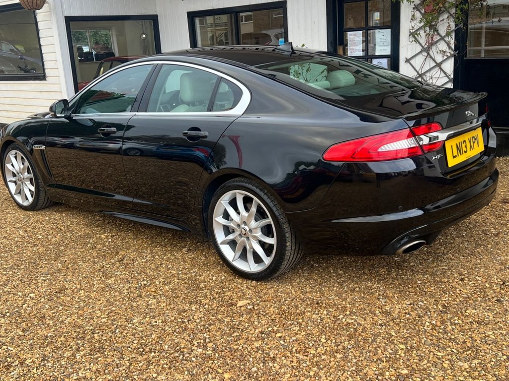 Used Jaguar XF 2013 for sale - 76367810: Photo 14