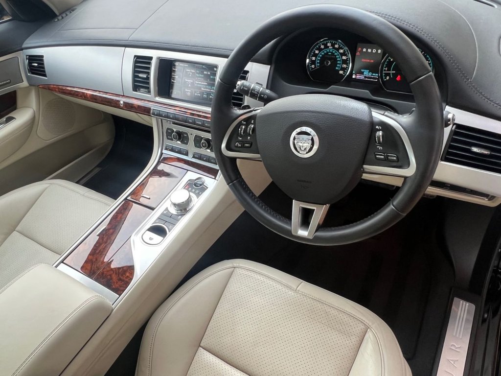 Used Jaguar XF 2013 for sale - 76367810: Photo 26