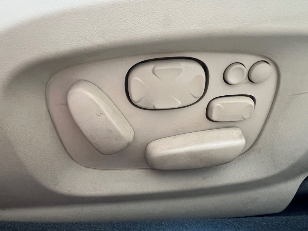 Used Jaguar XF 2013 for sale - 76367810: Photo 28