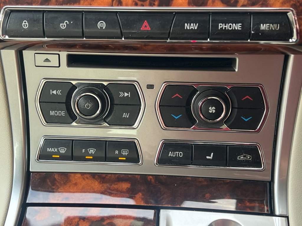 Used Jaguar XF 2013 for sale - 76367810: Photo 36