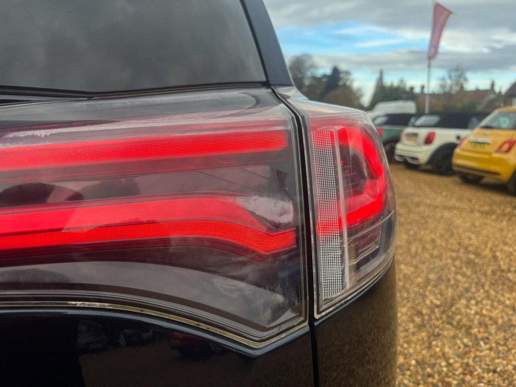 Used Toyota RAV4 2018 for sale - 76482083: Photo 11