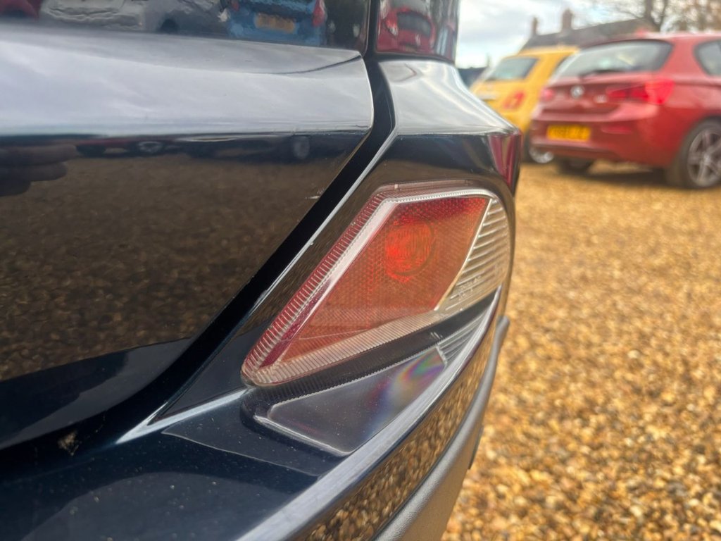 Used Toyota RAV4 2018 for sale - 76482083: Photo 12