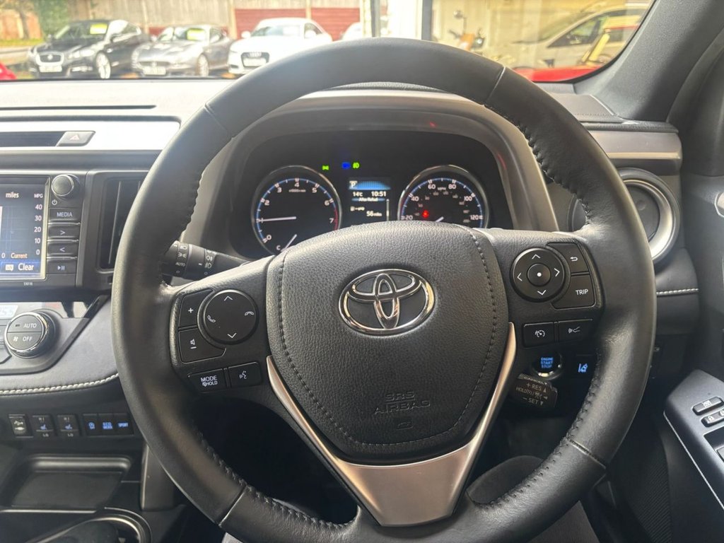 Used Toyota RAV4 2018 for sale - 76482083: Photo 25