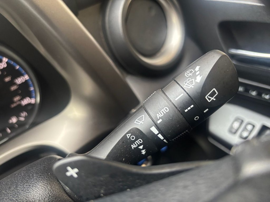 Used Toyota RAV4 2018 for sale - 76482083: Photo 30