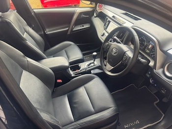 Used Toyota RAV4 2018 for sale - 76482083: Photo