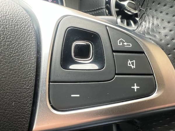 Used Mercedes-Benz E Class 2018 for sale - 76235628: Photo 41