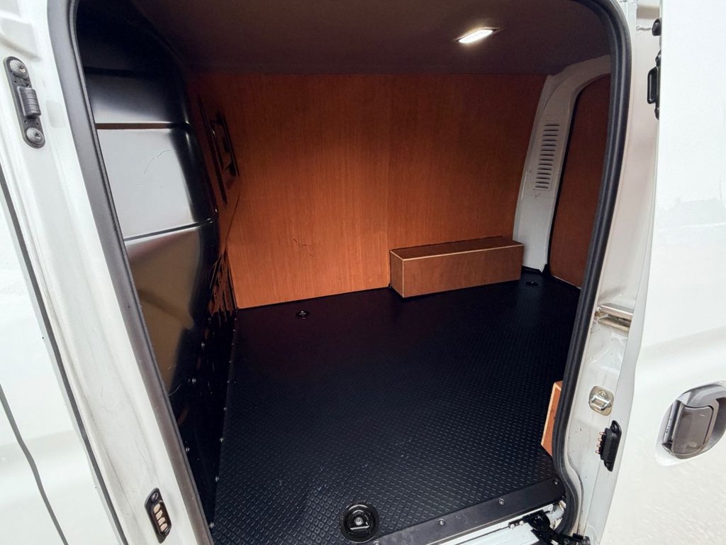 Used Maxus eDeliver 3 2022 for sale - 77547215: Photo 24