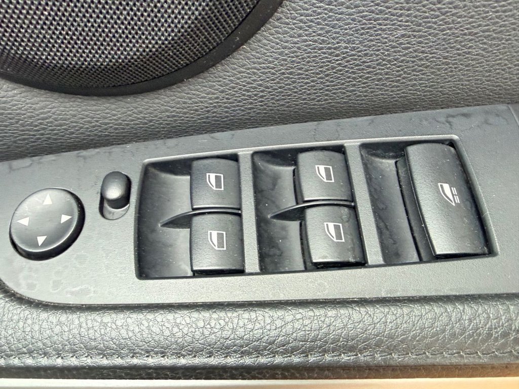 Used BMW 3 Series 2012 for sale - 77302345: Photo 33