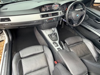Used BMW 3 Series 2012 for sale - 77302345: Photo