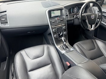 Used Volvo XC60 2015 for sale - 79334024: Photo