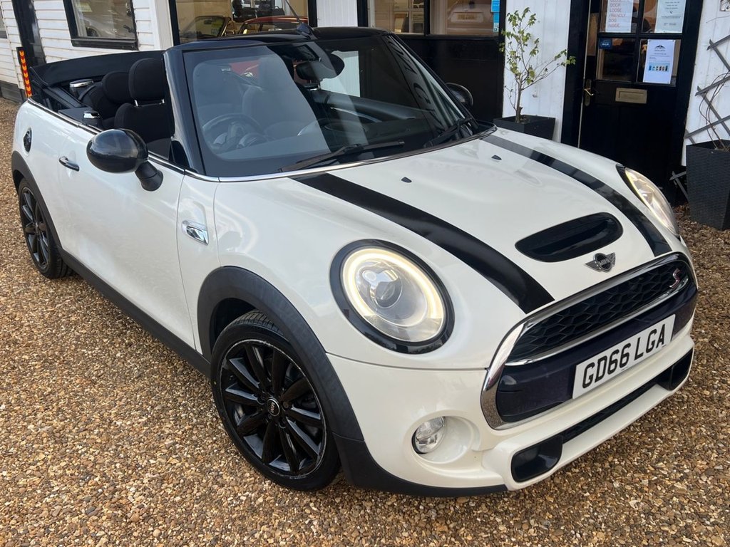 Used MINI Convertible 2016 for sale - 76417577: Photo 1