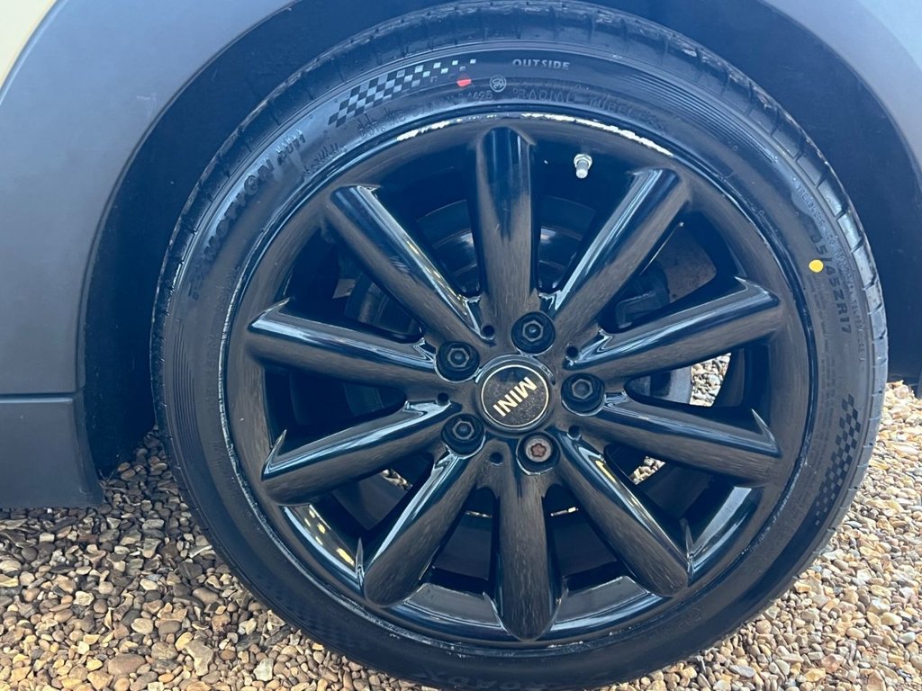 Used MINI Convertible 2016 for sale - 76417577: Photo 12