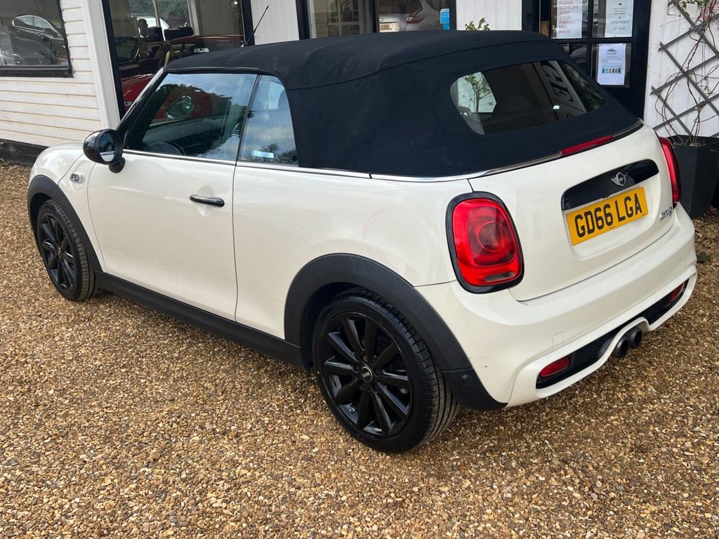 Used MINI Convertible 2016 for sale - 76417577: Photo 14