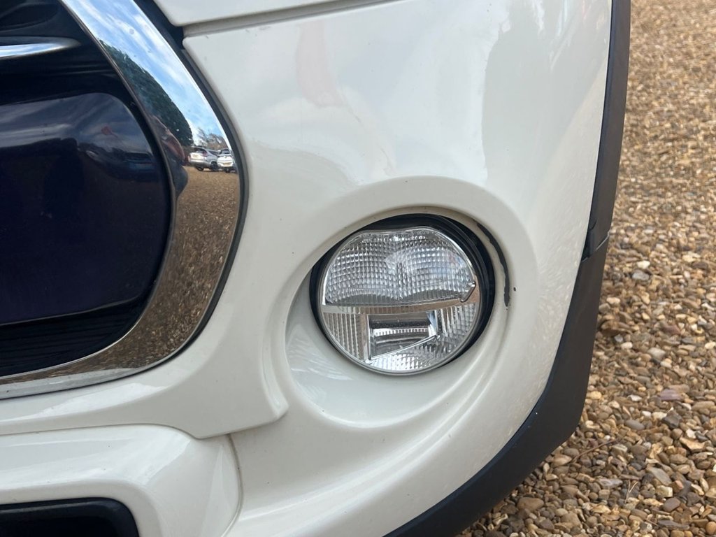 Used MINI Convertible 2016 for sale - 76417577: Photo 24